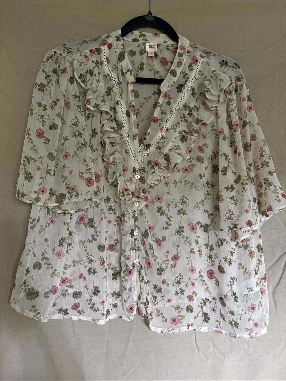 Floral Ruffle Button-Front Women's Top